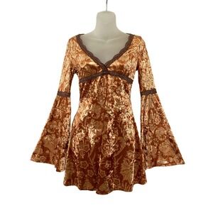green emerald velvet dress Calypso Lace Mini main image 1
